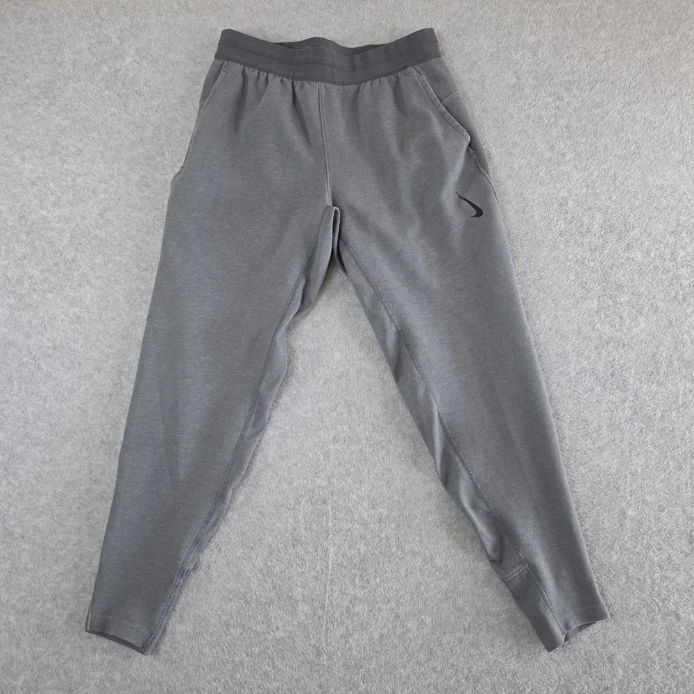 Nike Men's Restore Dri-Fit Pocket Fleece Yoga Jogger Pants Gray Size Small Gym